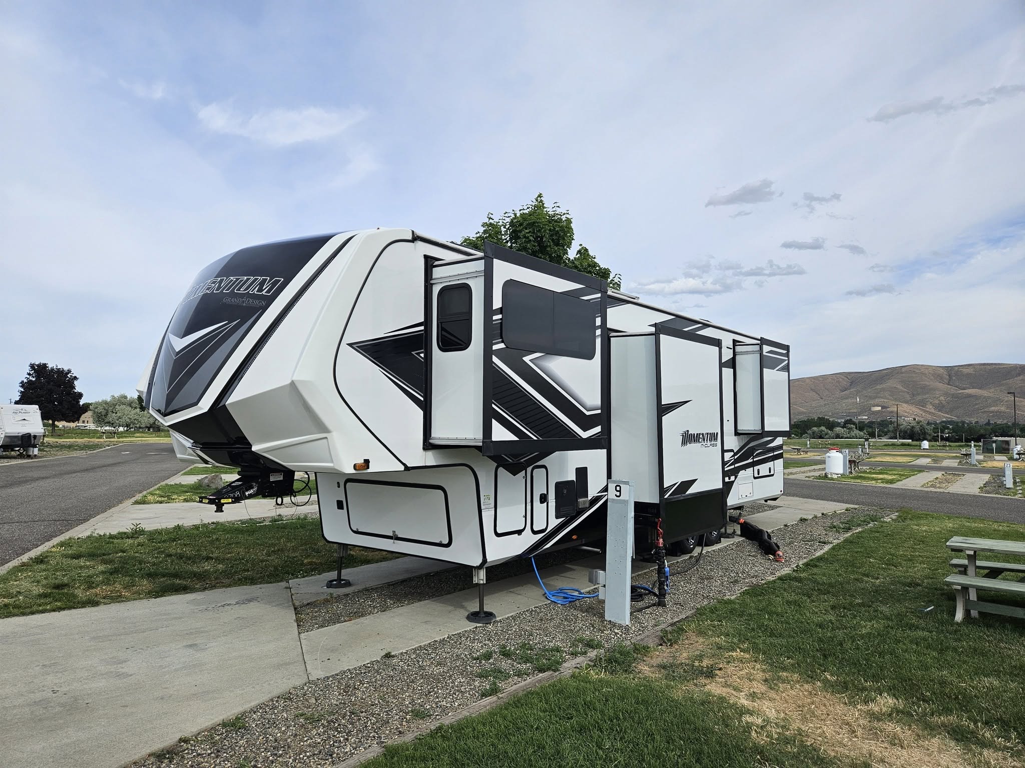 Clean Grand Design fifth-wheel RV